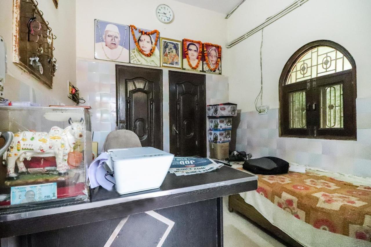 Spot On 60838 Shri Giriraj Dham Hotel Govardhan Exterior photo